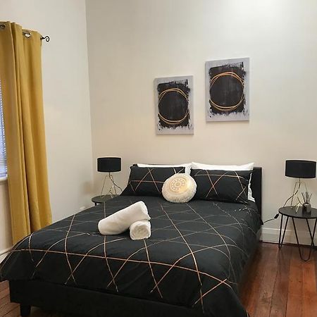 The Churchill Apartment Пърт Екстериор снимка